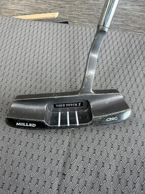 Alien Tour Tutch I Putter Mens Right Hand CNC Milled Steel Black Golf Club